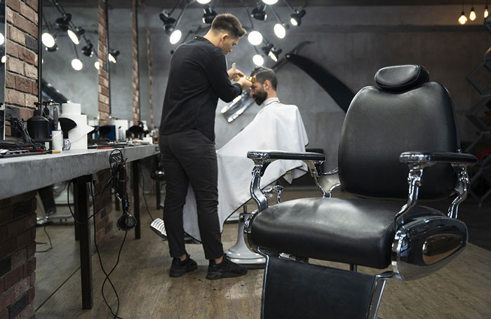 Signature Styles: The Best Haircuts at Our Barber Shop